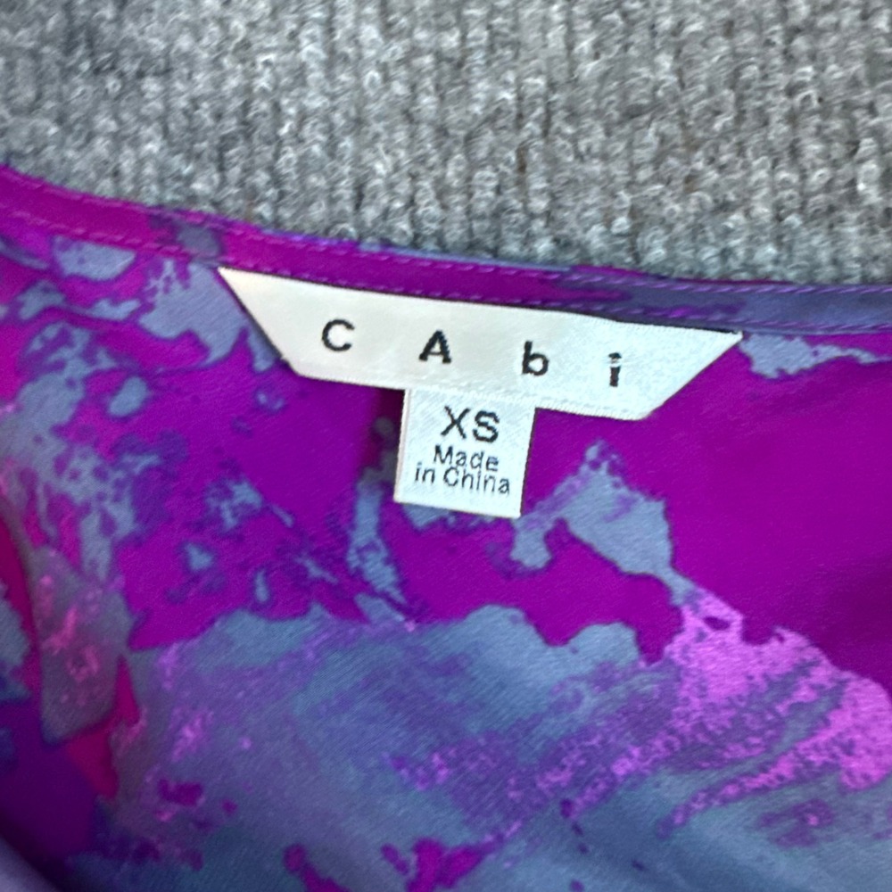 Cabi 100% Silk Floral Cowl Neck Sleeveless Top Pink Purple Grey Tie Accent Sz XS - Picture 6 of 9